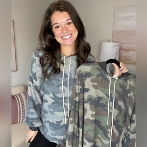 NEW 7th Ray Camo Hoodie Medium